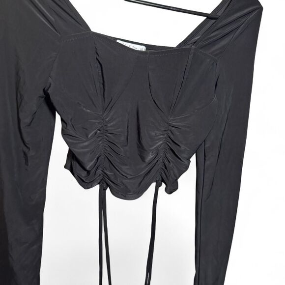 Women's Haley and June XS Ruched Crop Top Black - Picture 4 of 7